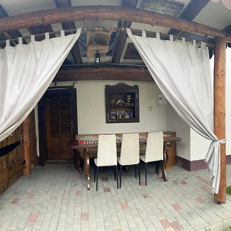Like Home Rîşnov Εξωτερικό φωτογραφία