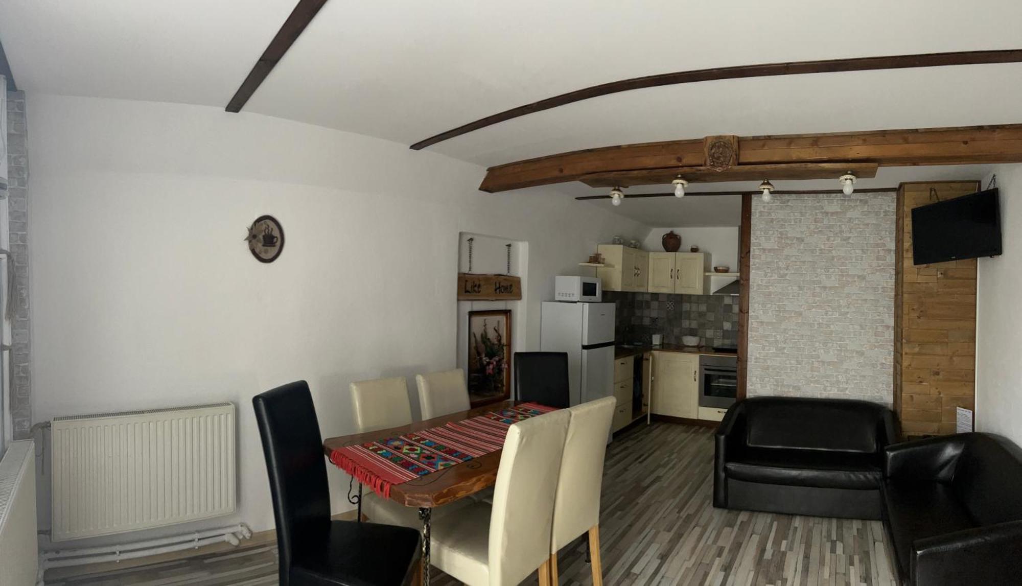 Like Home Rîşnov Εξωτερικό φωτογραφία